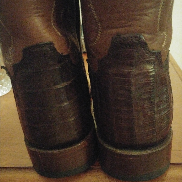 Tony Lama Alligator boots - Picture 3 of 6